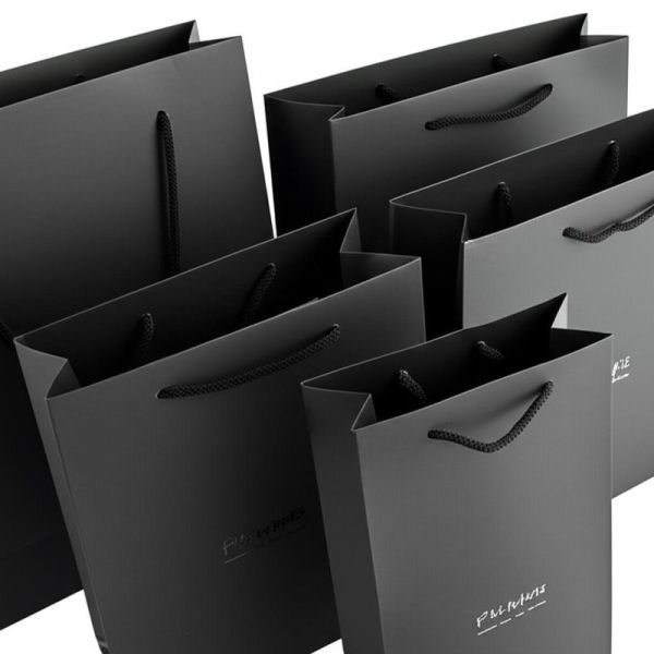 Buy Custom Eco-Friendly Gift Box with Embossing and Glossy Lamination at wholesale prices