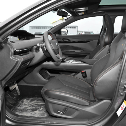 Chang an UNI-V 2022 1.5T Excellent Version Compact Sedan Gasoline Car Hatchback Car