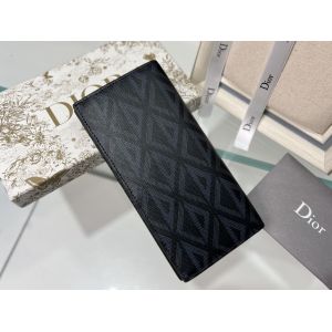 Embossed Vertical CD Christian Dior Mens Wallet Diamond Zippered