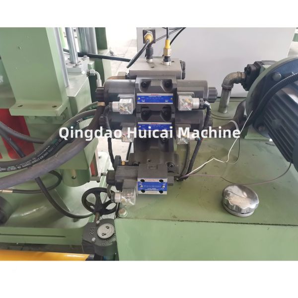 Vacuum Vulcanizing Press Machine for Rubber Sealing Belt Manufacturing Machine 1900