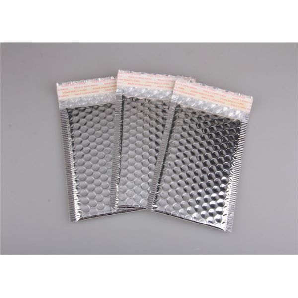 Aluminum Foil Metallic Bubble Mailers Silver Color Self Sealing For Postal Packaging