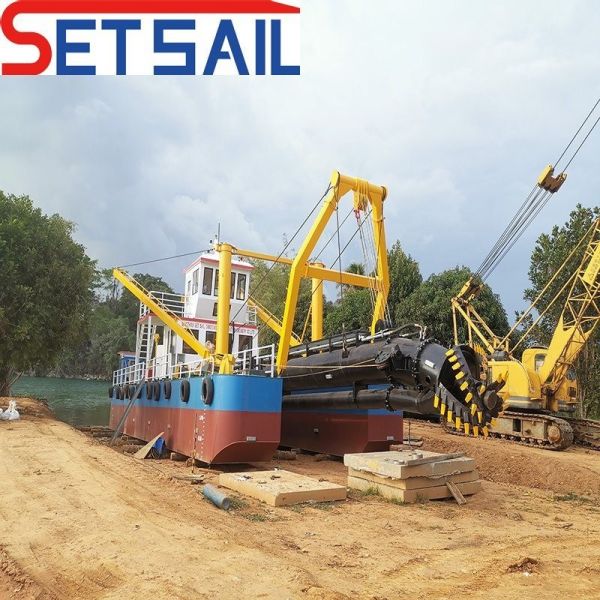 24 Inch Cutter Suction Dredger River Sand Pump Customization Customization