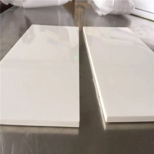 Buy High Working Temperature 99.7% Alumina Ceramic Plate at wholesale prices