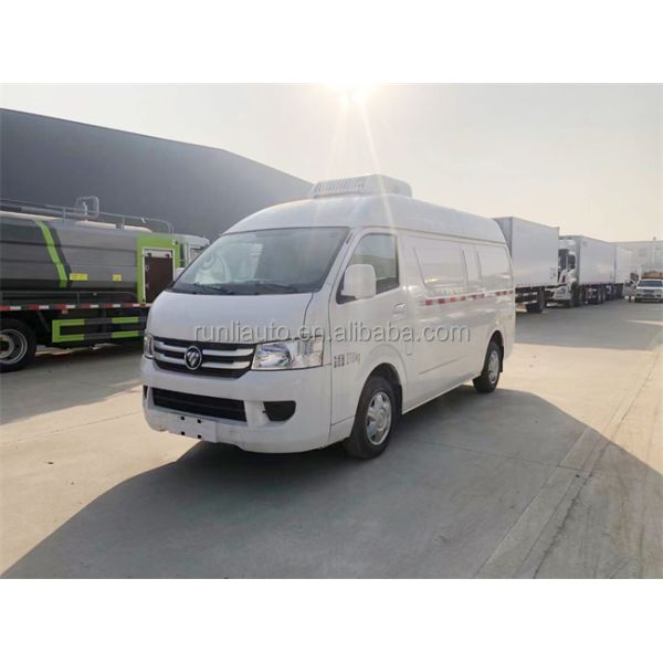 Bread Type Small Truck Refrigerated Transport Fruit 1.5 Ton Freezer Refrigerated Truck