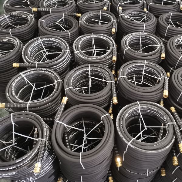 3/8 X 50' 4000 Psi Pressure Washer Hose With Quick Connects In Grey And Black Colors