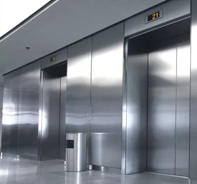 Portable Handheld Fiber Laser Machine , Aluminium Stainless Steel Wire Mesh Welder