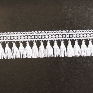 20KJ89 Polyester White Flower 50mm Embroidery Lace Trim