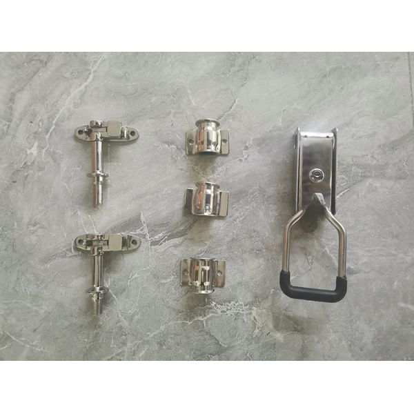 304 Stainless Steel Truck Body Parts Full Set of 22mm Pipe Polished Truck Container Door Locks for Customized Locking Rod Length