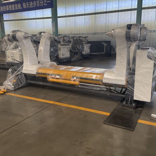 Hydraulic Mill Roll Stand For Corrugated Cardboard Production Line 1400mm