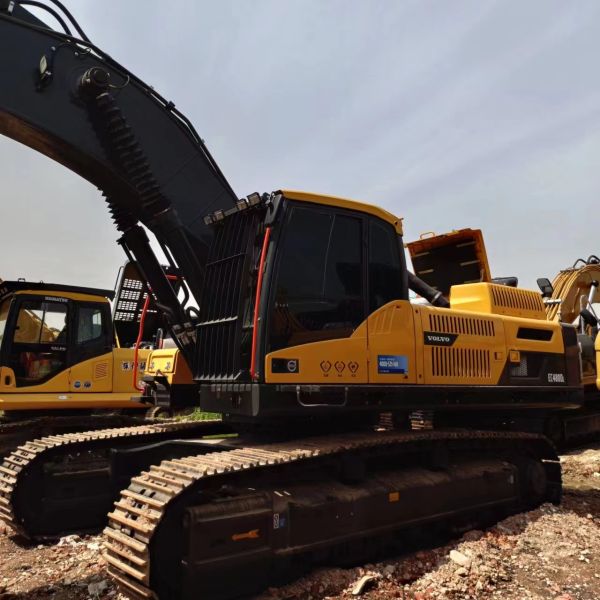 Volvo EC480 Used Excavator with 225 kw and 2.2M³ Bucket Capacity in Good Condition