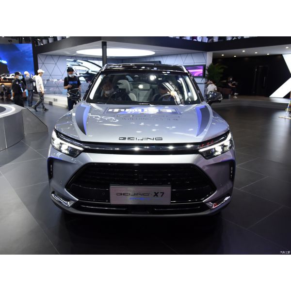 124KW Total Motor Power Baic Beijing X7 PHEV Plug in Hybrid SUV Car with Left Drive