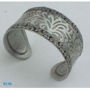 Newest fashion accessorion jewelry copper alloy Metal Bangles