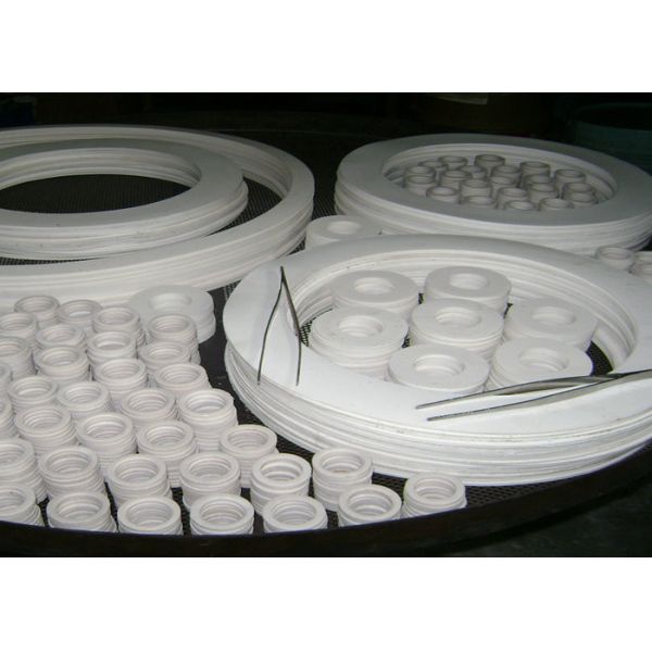 Buy Corrosion Resistant PTFE Spiral Wound Gasket with Tensile Strength 14Mpa and Temperature Range -140°C to +260°C at wholesale prices