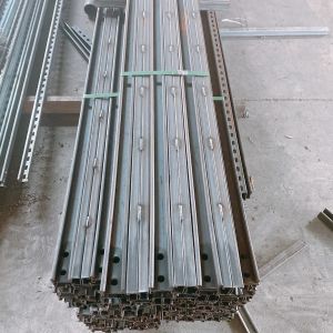 Pre Galvanized GI Hdg Slotted Unistrut Channel Stainless Steel 316
