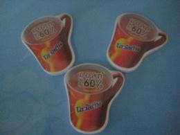 Cup Design Compressed Towel (YT-619)