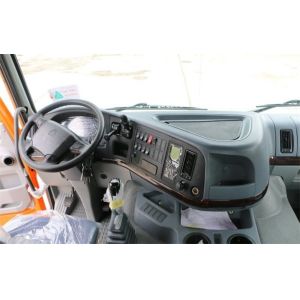 Heavy 10 Wheeler Sinotruck Howo 371 6x4 Tractor Truck