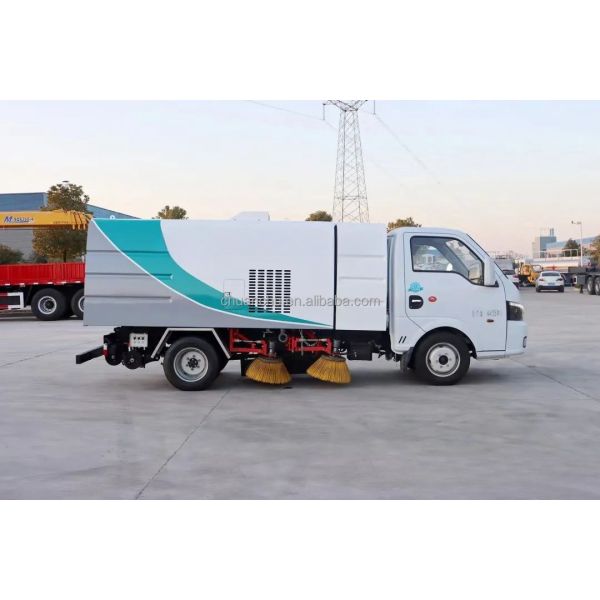 Pure Electric Dongfeng Tuyi Road Sweeper For Eco-Cleaning