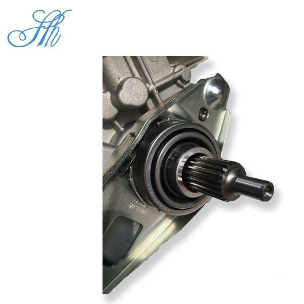 DK13-08 Transmission Gearbox for DongFeng Xiaokang Fengguang 330 Engine MR513J02-08