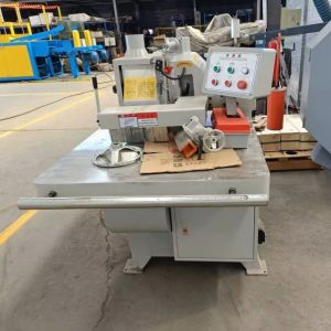 Automatic Multi Rip Saw Single Blade Wood Cutting Ripsaw Machine