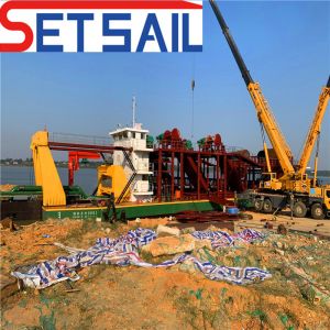 Quality Customized Water Flow 5500m3 Cutter Suction Dredger with 68000.000kg Package Gross Weight for sale