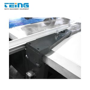 Sliding Table Saw with Automatic Rip Fence and Max. Length of Workpiece up to