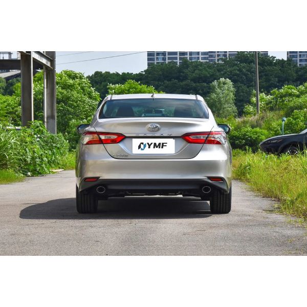 2023 Toyota Camry Petrol Gasoline Hybrid Car with Touch Screen and LED Headlights