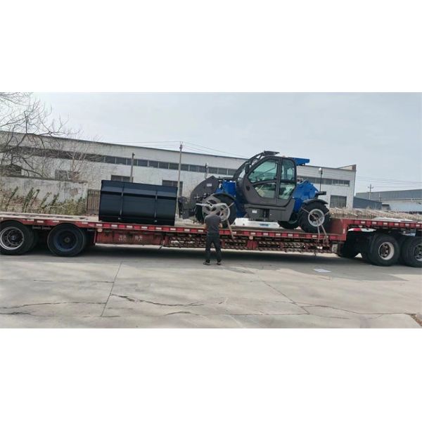 4x4 Telehandler Forklift T3007 With Snow Blade Euro 5 Engine For Europe
