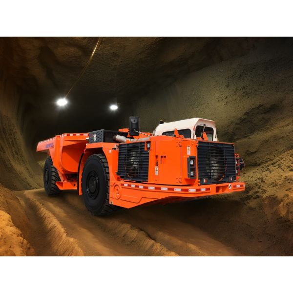 BIG Bucket Underground Mining Truck Payload 30 Tons For Africa Market DERUI DRUK 30