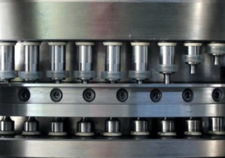 5.5KW Tablet Press Machine 31 Punches Candy Milk Press Machine ZPTX420 Series