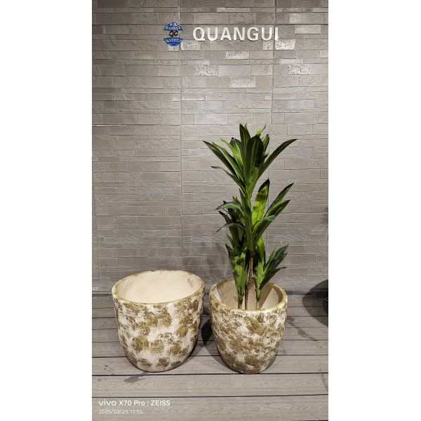 Mimic Uneven Texture Of Natural Stone Earthy Tone Round Fiber Clay Flower Pot