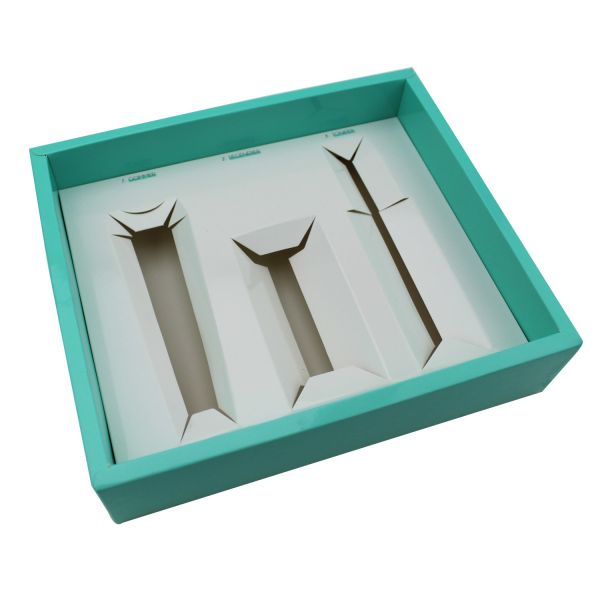 Essential Oil Paper Nail Polish Boxes For Packaging Box With Window Display