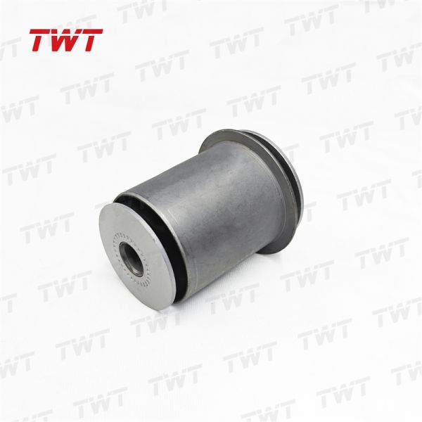 TWT 48655-60040 Suspension Rubber Bushing Lower Front Arm Bushing 4865560040 48655-0C010 48654-60040 for Land Cruiser 2007-2012