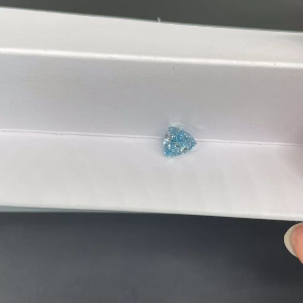 3.46carat Lab Grown Blue Diamonds Pear Shaped CVD Non Inlaid High Grade 54 Grit