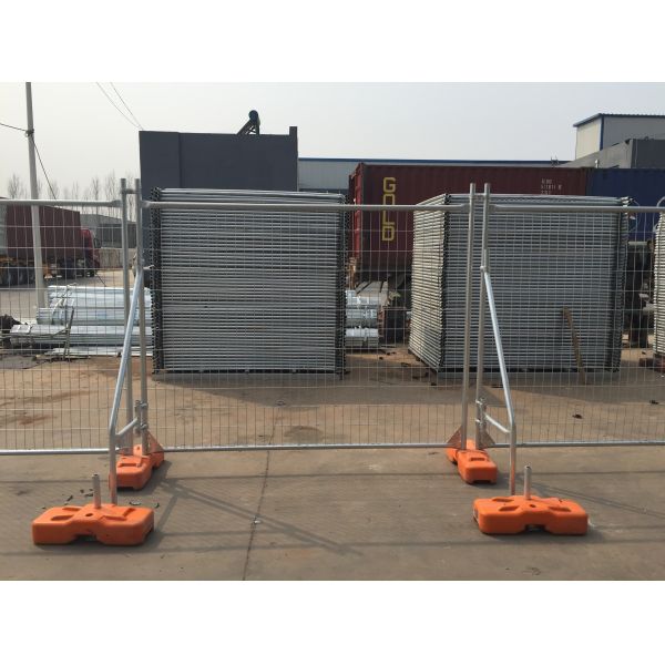 Construction Fencing System 1.8m*2.4m mesh 60mm*150mm*4.00mm Tubing 32mm*2.0mm AS/NZS/ATSM standard