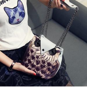 2016 summer new Korean women personalized printing chain shoulder bag cartoon