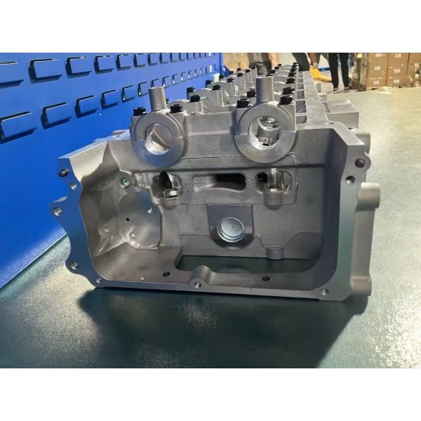 OEM Engine Cylinder Head for Nissan TB48 Patrol GR( Y60 ) SAFARI ( Y60 ) 11041-VC200