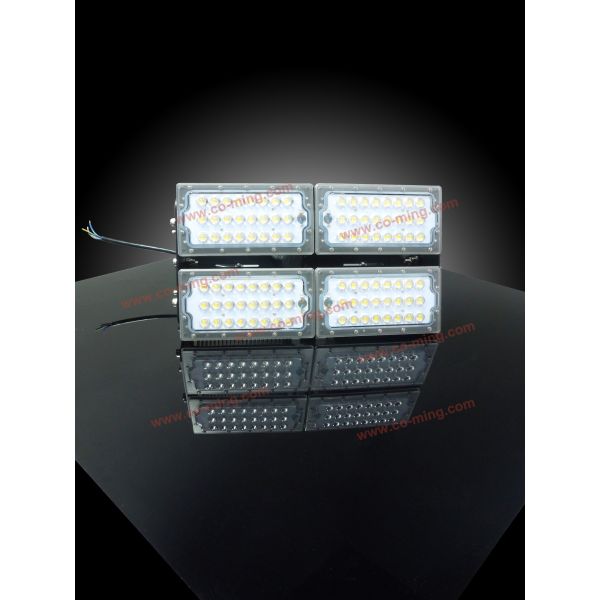 Buy Adjustable High Power Led Flood Lights 120LM/W 30 °/ 60 °/ 110° Beam with IP65  for Tennis Court and Dock at wholesale prices