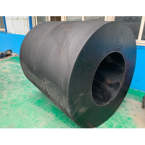 Buy High Energy Absorption Clindrical Rubber Fender Customization Offered at wholesale prices