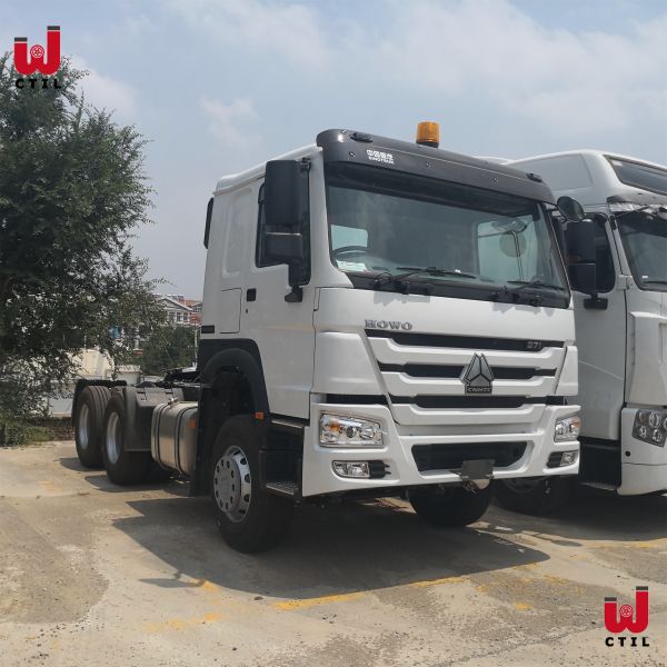 Buy Heavy Duty Euro 2 HOWO New SINOTRUK 336-420HP 6x4 Tractor Truck at wholesale prices