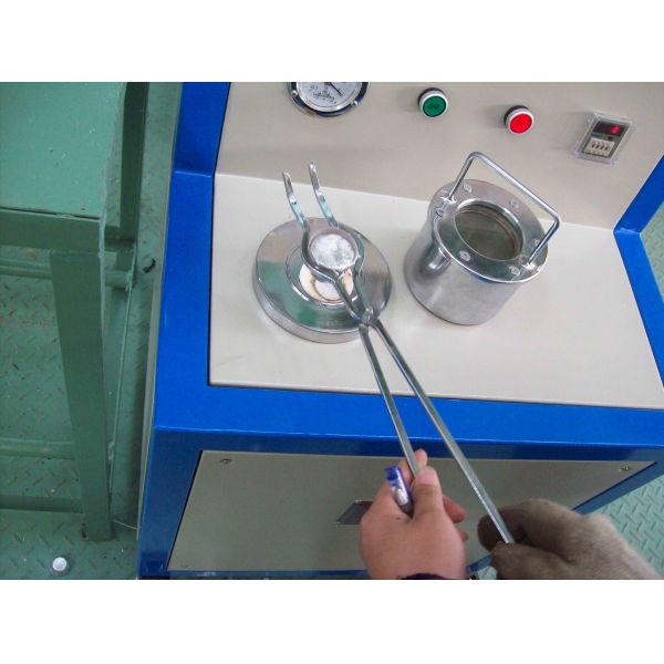 Buy ±0.5% Of Full Scale Hydrogen Analyzer Aluminum Device and  High Quality CE ISO at wholesale prices
