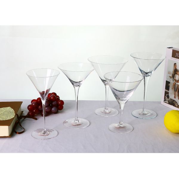 CE Hand blown Crystal Transparent 10 Oz Martini Glasses