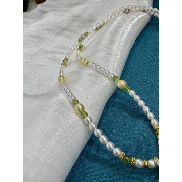 White light color round beads pendant necklace with a pendant size 14 mm and 72 cm chain length designed to add sophistication and charm