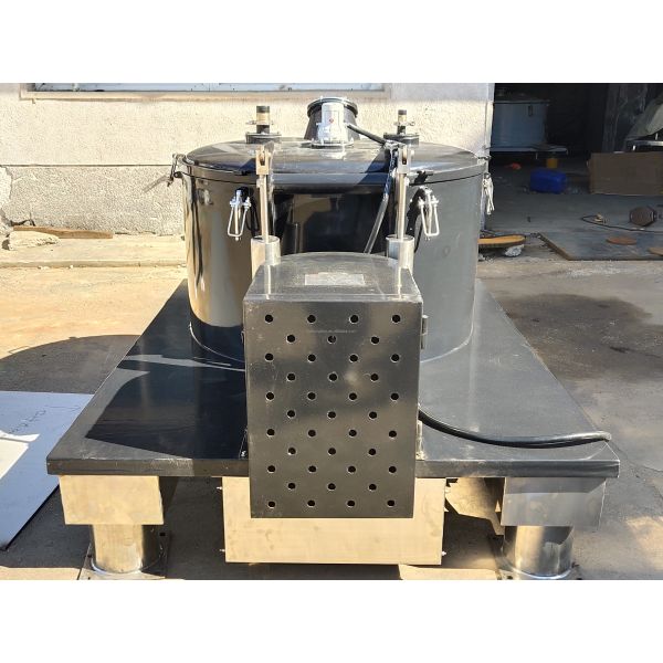 Small scale china oil centrifuge spinner producer plate filter centrifuge machine