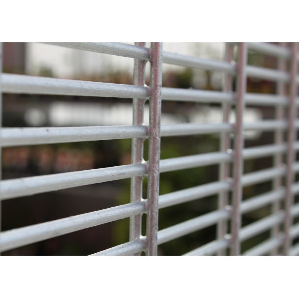welded security 358 fence,anti-climb fence PVC or Glavanized 358 security fence