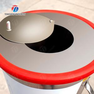 juicer fruit juice orange juice Tomato juice apple juice celery juice Celery