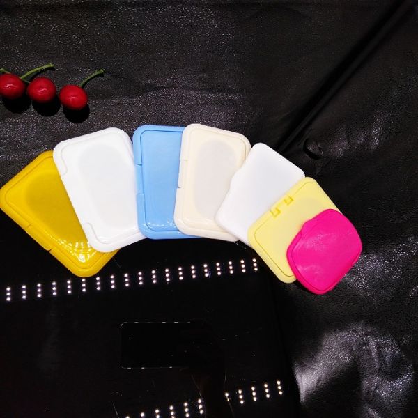 67mm Wet Wipes Lid Non Refillable Polypropylene Wipe Box Cover