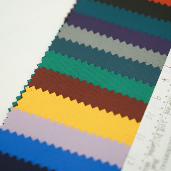 100% Polyester 317 GSM Waterproof Oxford Fabric Garment Material