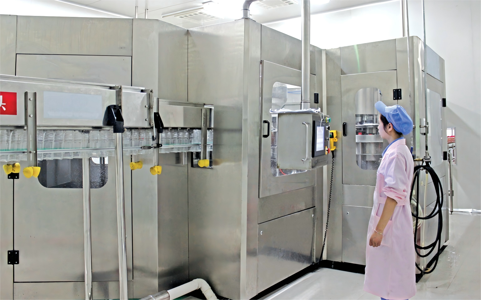 Hygienic Bottle Water Filling Machine Complete Bottled Water Production Lines