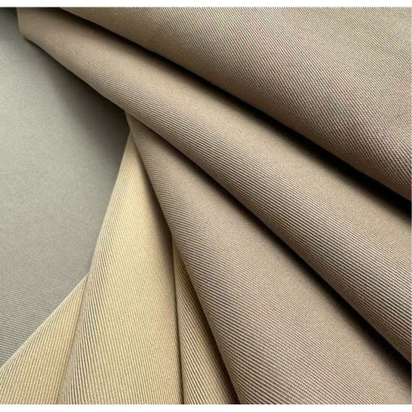 76% Cotton / 24% Polyester 220 G/M² Streetwear Urban Fashion Parkas Field Jackets Insulated Coats Fabric