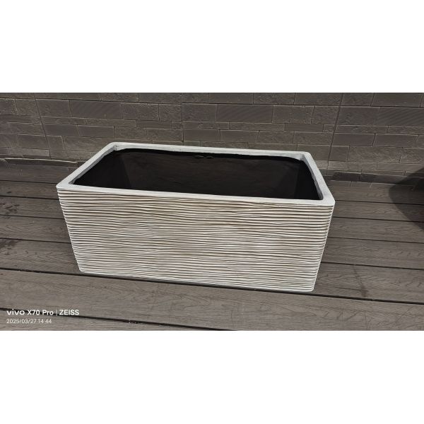 Modern Reinforced Clay Planter Customed For Your Garden Aesthetics